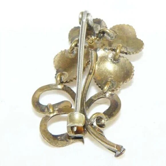 Vintage Pearl Flower Pin in Gold Fill - Elegant Antique Brooch - Picture 2 of 3